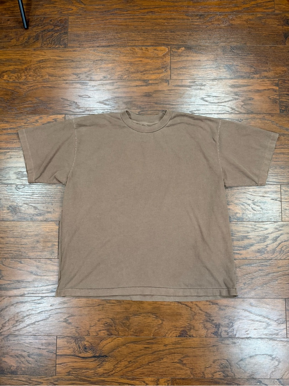 Yeezy Short Sleeve Crewneck Tee in Brown